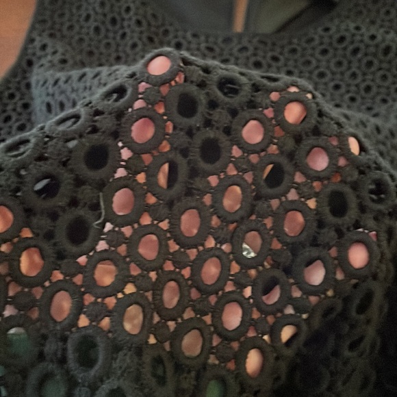 Talbots Crocheted Sleeveless Top - Picture 10 of 11